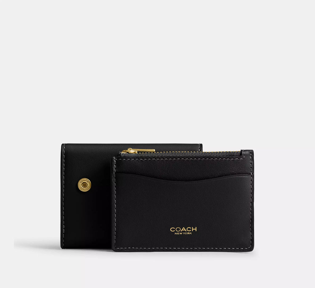Coach Essential Card Holder Wallet