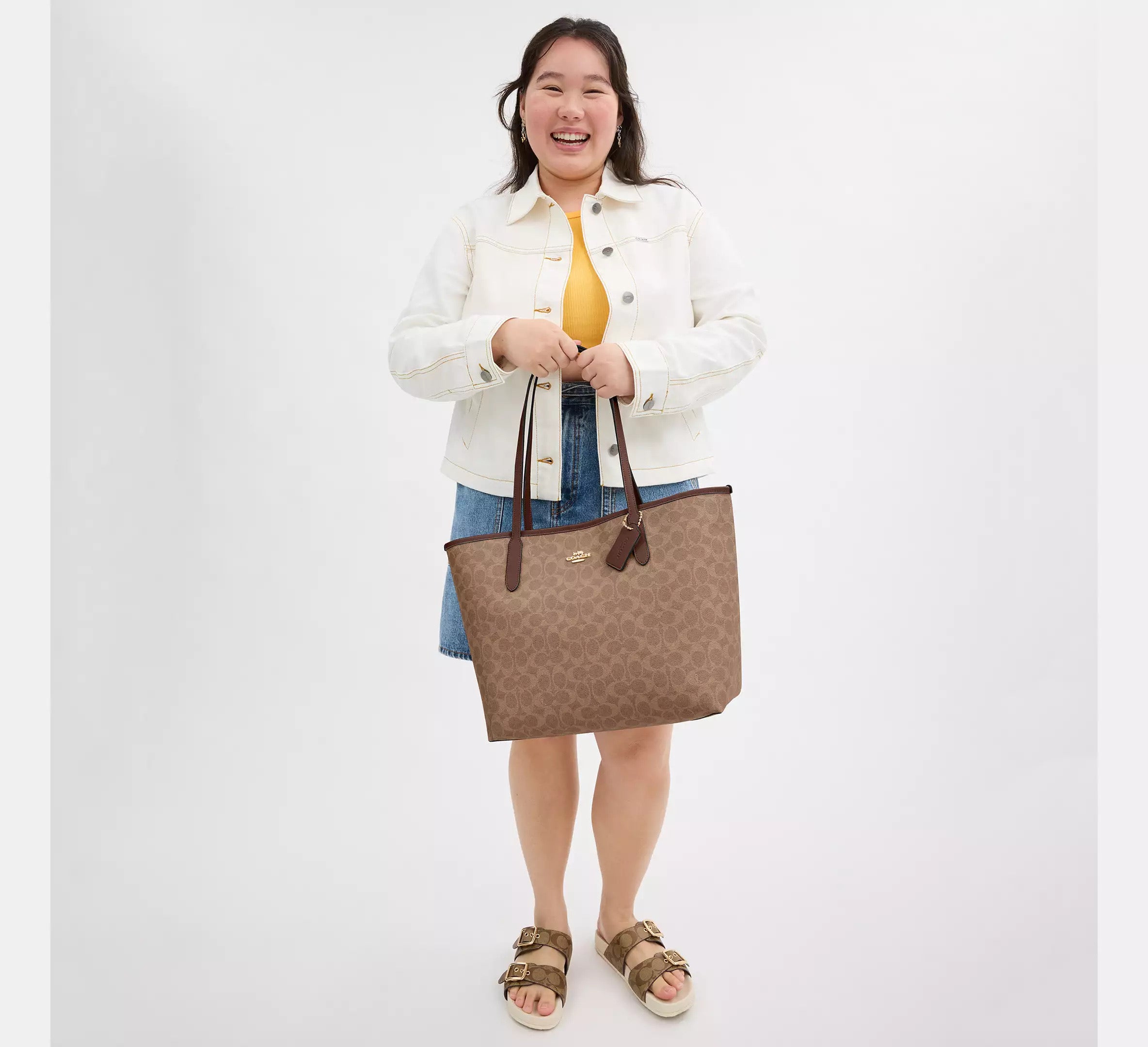 City Tote Bag In Signature Tan Brown Secondary image