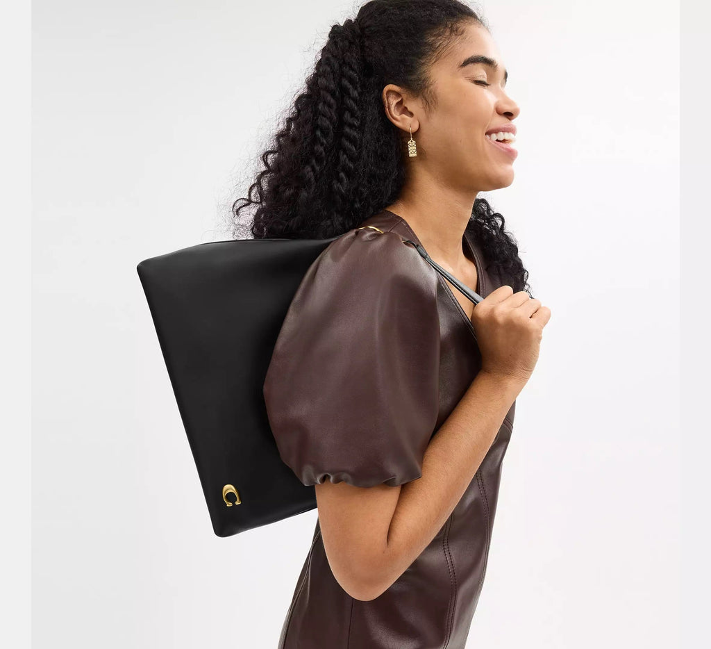 Juliet Shoulder Bag In Black
