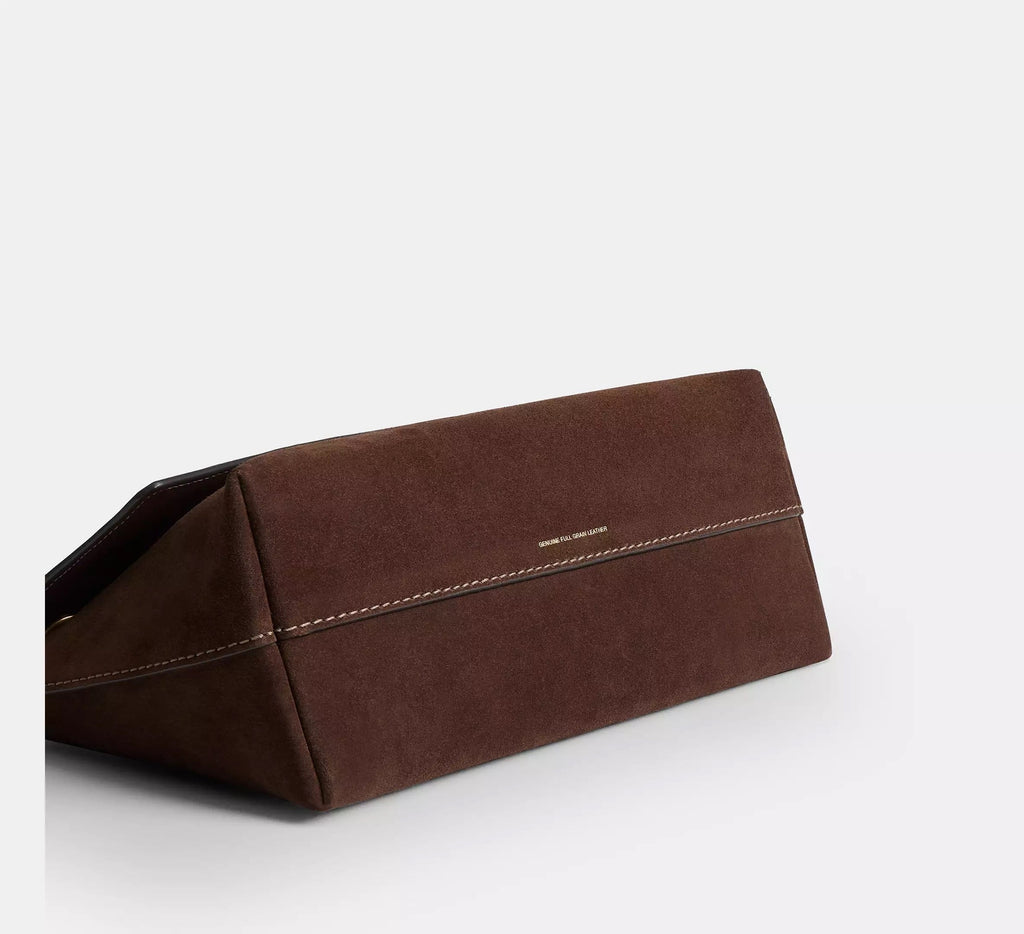 Chelsea Shoulder Bag 30 With Chain Brass/Dark Chocolate