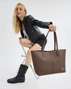 Coach North Tote 32 Leather Tote Bag